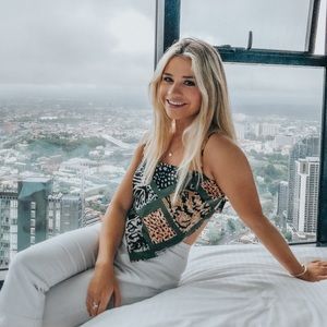 Meet your Posher, Meg